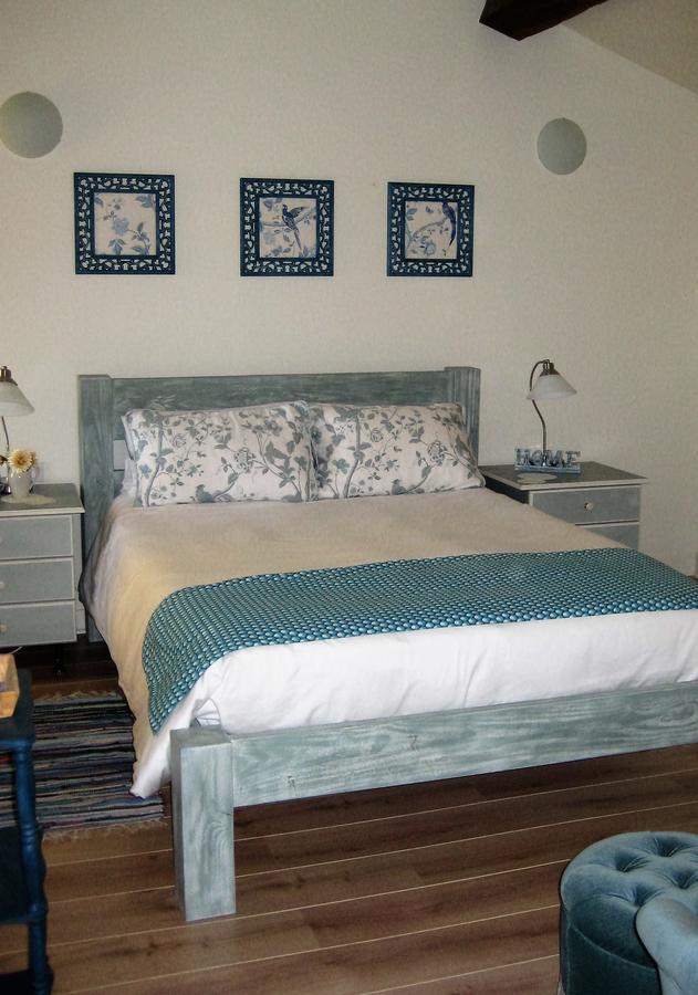 Chambre D'Hotes Oiron, Deux Sevres - Not Near Taize, Burgundy Bed & Breakfast ห้อง รูปภาพ